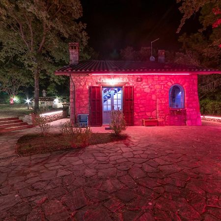 Villa Bog - Villa Con Piscina E Campo Da Tennis Piegaro  Luaran gambar