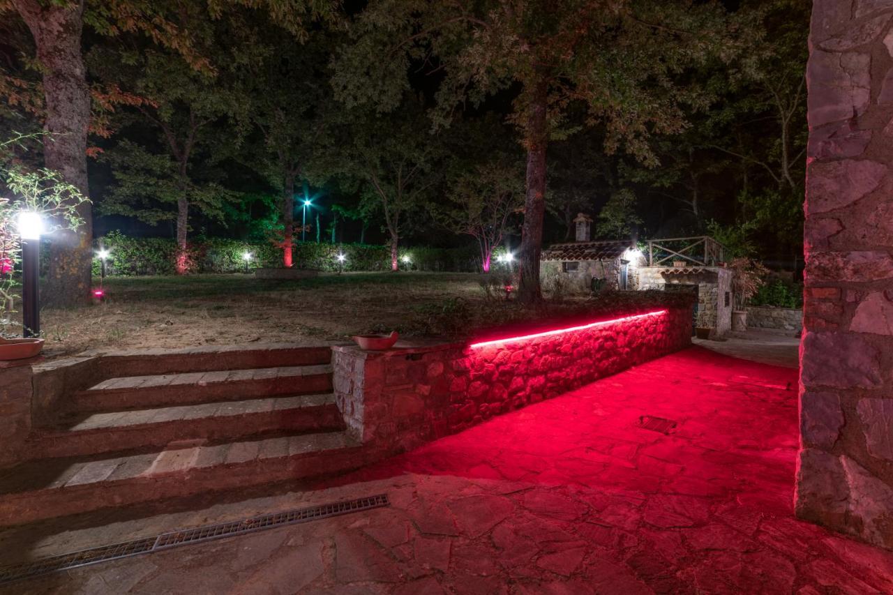 Villa Bog - Villa Con Piscina E Campo Da Tennis Piegaro  Luaran gambar